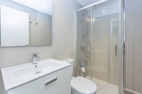 Kattohuoneisto myytävänä Pinar De Campoverde, Alicante, Espanja , 67 m2 No. 165994 - kuva 13