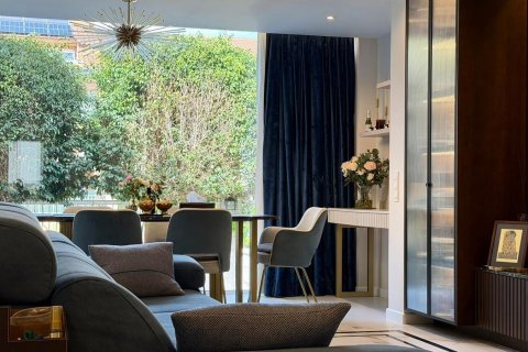 Bungalow in vendita a Alicante, Spagna 6 camere da letto, 245 mq. N° 165998 - foto 3