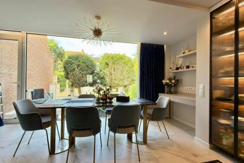 Bungalow in vendita a Alicante, Spagna 6 camere da letto, 245 mq. N° 165998 - foto 7