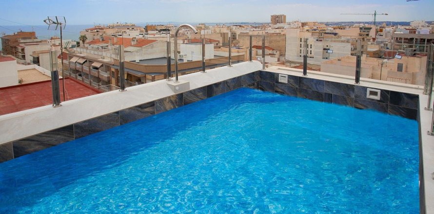 Appartamento a Torrevieja, Alicante, Spagna 88 mq. N° 165995