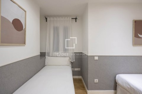 Apartment à vendre à Barcelona, Espagne, 2 chambres, 96 m2 No. 150671 - photo 21