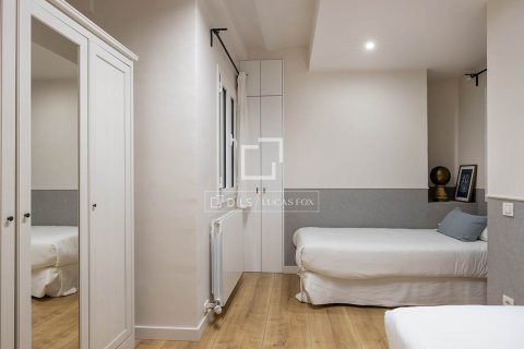 Dzīvoklis pārdošanā Barcelona, Spānijā 2 istabas, 96 m2 Nr. 150671 - attēls 18