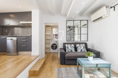 Penthouse w Barcelona, Hiszpania 1 sypialnia, 40 mkw. nr 150672 – zdjęcie 3