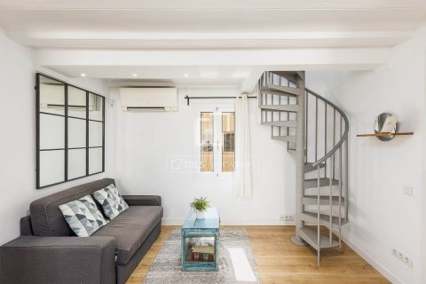 Penthouse w Barcelona, Hiszpania 1 sypialnia, 40 mkw. nr 150672 – zdjęcie 5