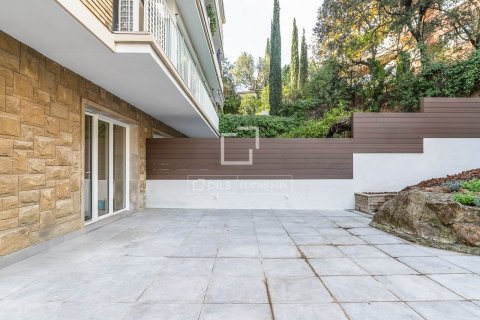 Apartment à vendre à Barcelona, Espagne, 4 chambres, 161 m2 No. 150677 - photo 6