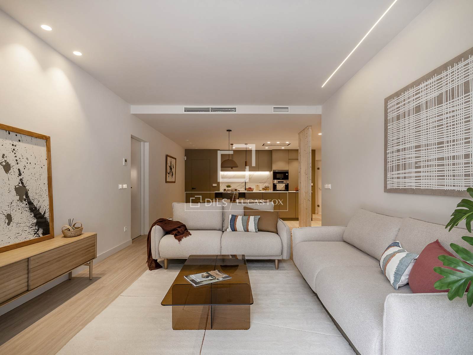 Apartment in Barcelona, Spain 4 bedrooms, 161 sq.m. No. 150677