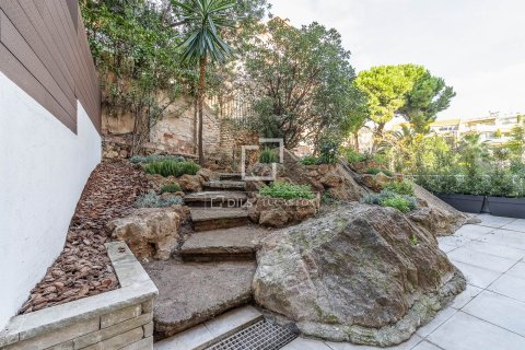 Apartment à vendre à Barcelona, Espagne, 4 chambres, 161 m2 No. 150677 - photo 7