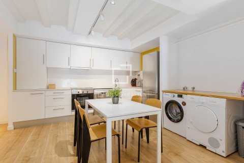 Apartment à vendre à Barcelona, Espagne, 1 chambre, 67 m2 No. 150673 - photo 7