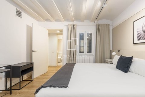 Apartment à vendre à Barcelona, Espagne, 1 chambre, 67 m2 No. 150673 - photo 13