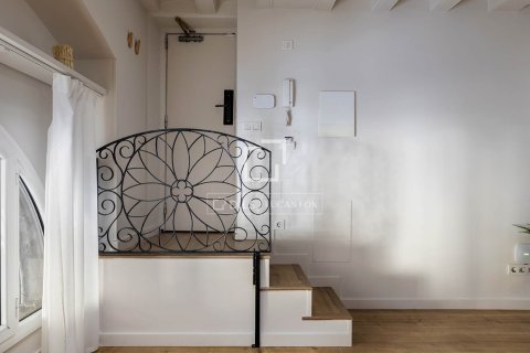 Apartament w Barcelona, Hiszpania 1 sypialnia, 67 mkw. nr 150673 – zdjęcie 17