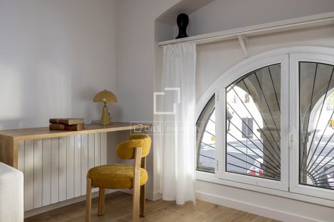 Apartament w Barcelona, Hiszpania 1 sypialnia, 67 mkw. nr 150673 – zdjęcie 14