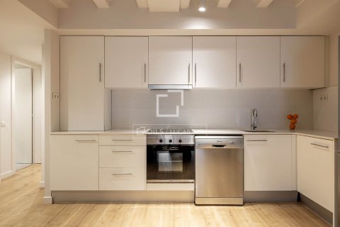 Apartament w Barcelona, Hiszpania 1 sypialnia, 67 mkw. nr 150673 – zdjęcie 19