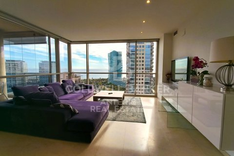 Продажа квартиры в Барселона, Испания 3 спальни, 146м2 №157237 - фото 4