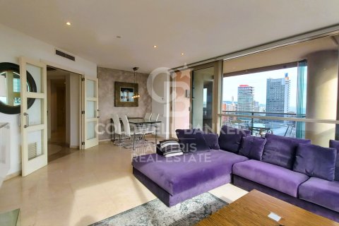 Продажа квартиры в Барселона, Испания 3 спальни, 146м2 №157237 - фото 3