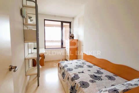 Продажа квартиры в Барселона, Испания 3 спальни, 146м2 №157237 - фото 19