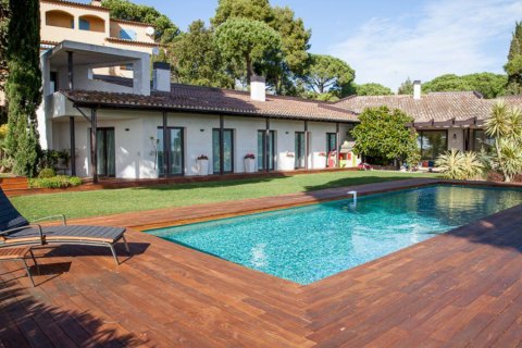 Сasa en venta Sant Antoni de Calonge, Gerona, España 6 dormitorios, 644 m2 No. 69577 - foto 1