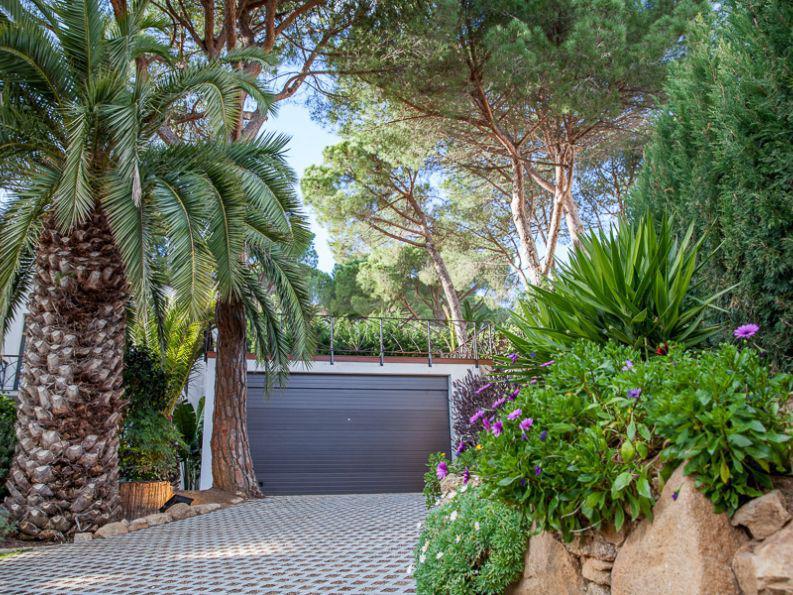 Talo Sant Antoni de Calonge, Girona, Espanja 6 makuuhuonetta, 644 m2 No. 69577