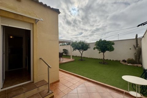Villa pārdošanā Torrevieja, Alicante, Spānijā 4 istabas, 124 m2 Nr. 189528 - attēls 10