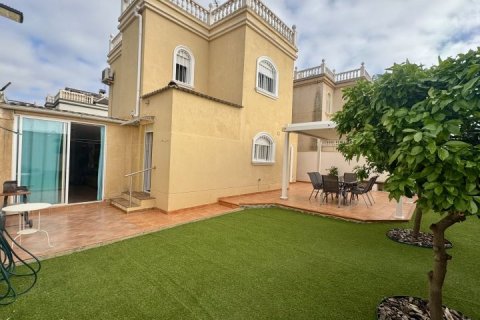 Villa pārdošanā Torrevieja, Alicante, Spānijā 4 istabas, 124 m2 Nr. 189528 - attēls 4