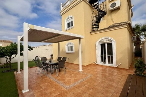 Villa pārdošanā Torrevieja, Alicante, Spānijā 4 istabas, 124 m2 Nr. 189528 - attēls 3