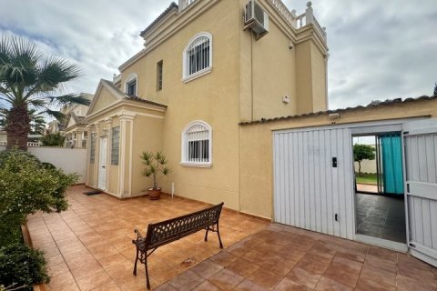 Villa pārdošanā Torrevieja, Alicante, Spānijā 4 istabas, 124 m2 Nr. 189528 - attēls 7