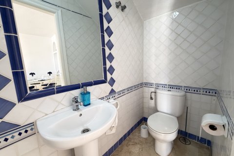 Продажа таухауса в Аликанте, Испания 2 спальни, 100м2 №189529 - фото 14