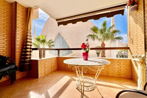 Apartment à vendre à Torrevieja, Alicante, Espagne, 3 chambres, 145 m2 No. 140434 - photo 19