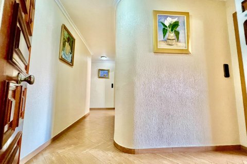 Продажа квартиры в Торревьеха, Аликанте, Испания 3 спальни, 145м2 №140434 - фото 8