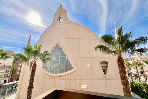 Apartment à vendre à Torrevieja, Alicante, Espagne, 3 chambres, 145 m2 No. 140434 - photo 21