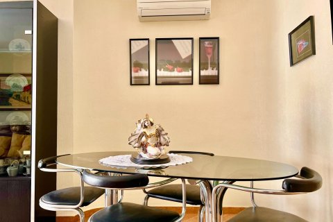 Apartment for sale in Torrevieja, Alicante, Spain 3 bedrooms, 145 sq.m. No. 140434 - photo 15