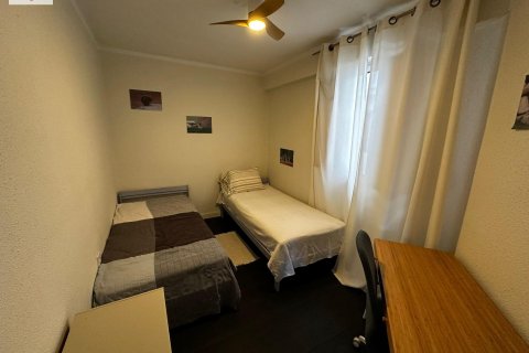 Apartament w Valencia, Hiszpania 2 sypialnie, 80 mkw. nr 140433 – zdjęcie 18