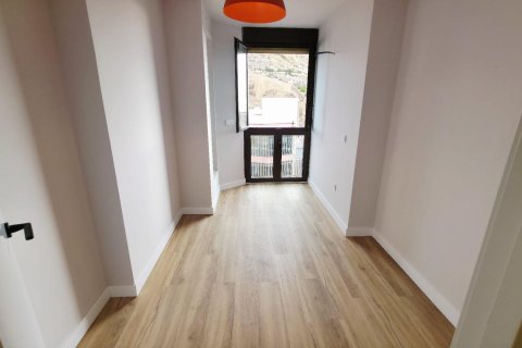 Продажа квартиры в Аликанте, Испания 3 спальни, 61м2 №140436 - фото 13