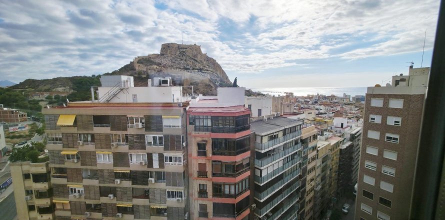 Dzīvoklis Alicante, Spānijā 3 istabas, 61 m2 Nr. 140436