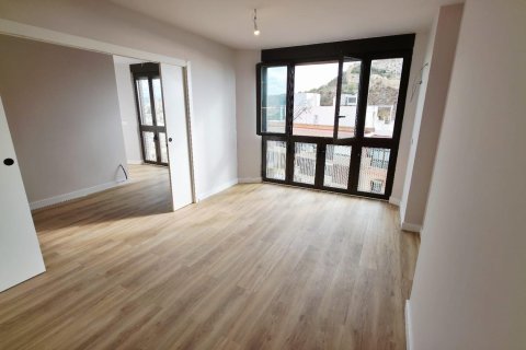 Продажа квартиры в Аликанте, Испания 3 спальни, 61м2 №140436 - фото 3