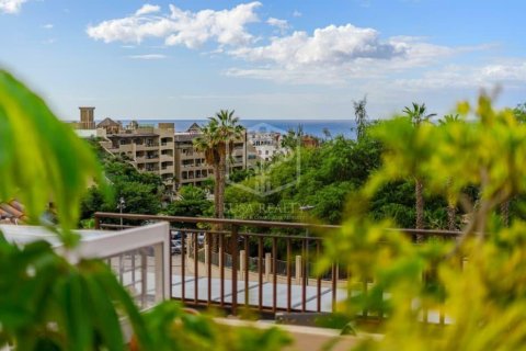 Apartment in Adeje, Tenerife, Spain 2 bedrooms, 190 sq.m. No. 148795