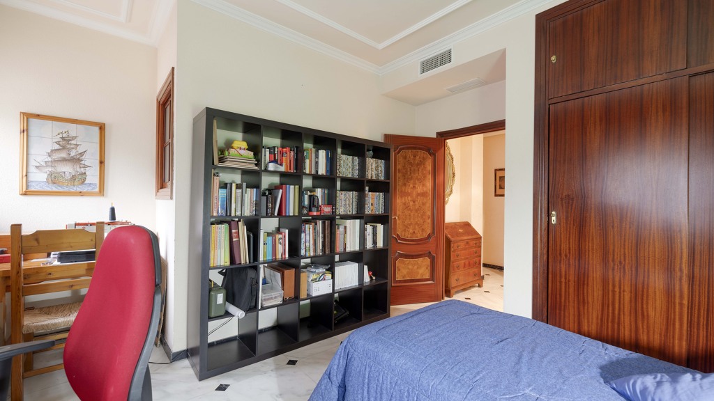 Villa a Sevilla, Seville, Spagna 4 camere da letto, 350 mq. N° 148789