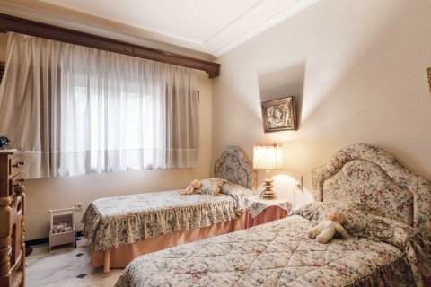 Villa zum Verkauf in Sevilla, Seville, Spanien 4 Schlafzimmer, 350 m2 Nr. 148789 - Foto 20