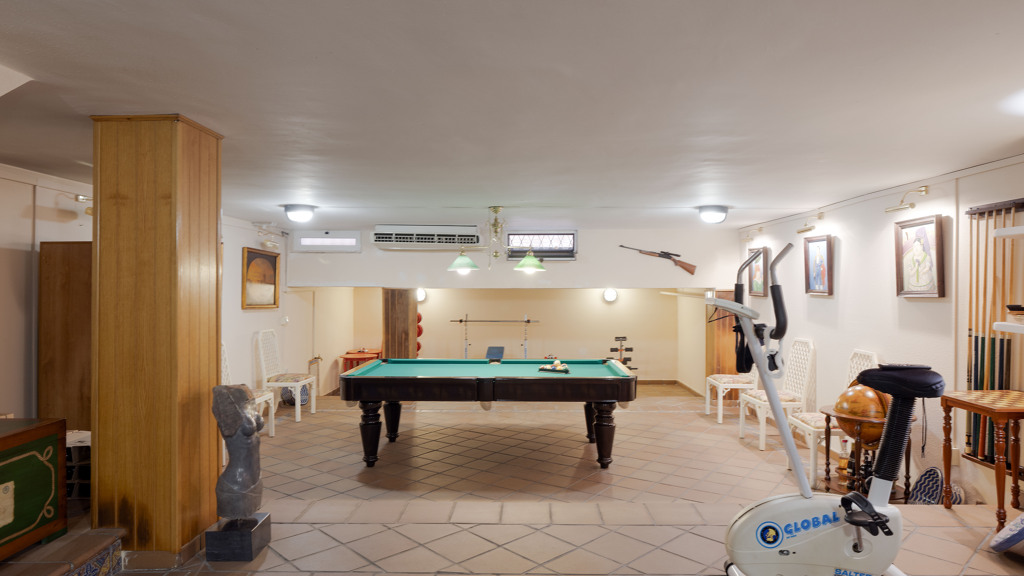 Villa a Sevilla, Seville, Spagna 4 camere da letto, 350 mq. N° 148789