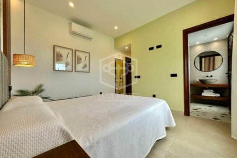 Villa for sale in Buenavista del Norte, Tenerife, Spain 8 bedrooms, 1300 sq.m. No. 148791 - photo 22