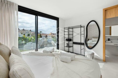 Townhouse for sale in Santa Ursula, Tenerife, Spain 3 bedrooms, 214 sq.m. No. 148794 - photo 27