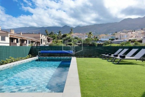 Townhouse for sale in Santa Ursula, Tenerife, Spain 3 bedrooms, 214 sq.m. No. 148794 - photo 15