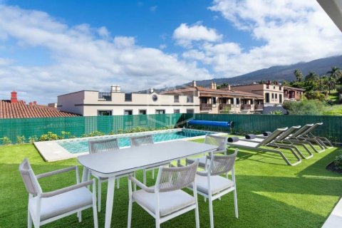 Townhouse for sale in Santa Ursula, Tenerife, Spain 3 bedrooms, 214 sq.m. No. 148794 - photo 14