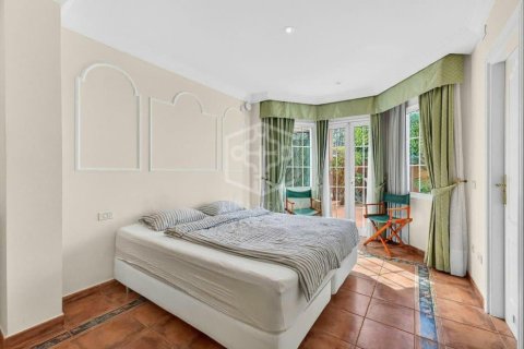 Villa for sale in Adeje, Tenerife, Spain 5 bedrooms, 455 sq.m. No. 148792 - photo 17