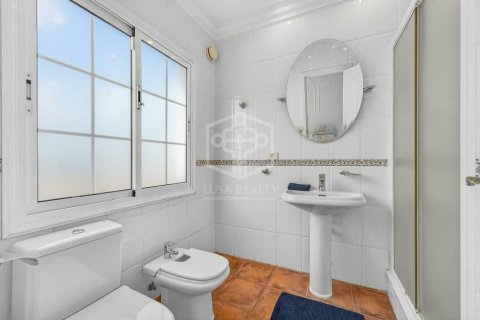 Villa for sale in Adeje, Tenerife, Spain 5 bedrooms, 455 sq.m. No. 148792 - photo 21