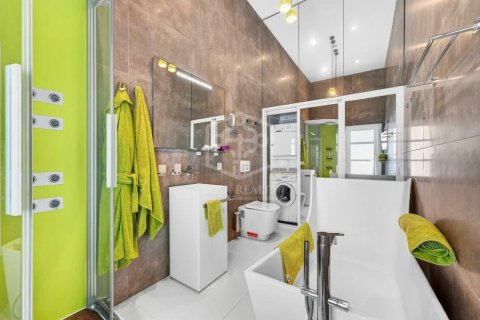 Apartment for sale in Adeje, Tenerife, Spain 1 bedroom, 182 sq.m. No. 148793 - photo 11