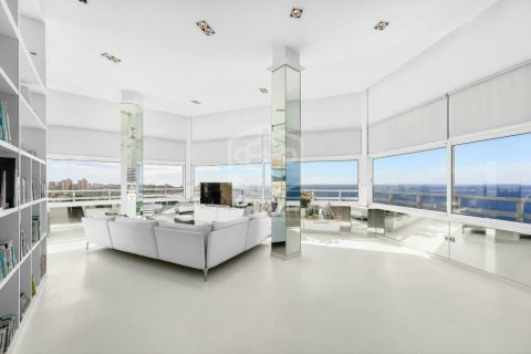 Apartment for sale in Adeje, Tenerife, Spain 1 bedroom, 182 sq.m. No. 148793 - photo 3