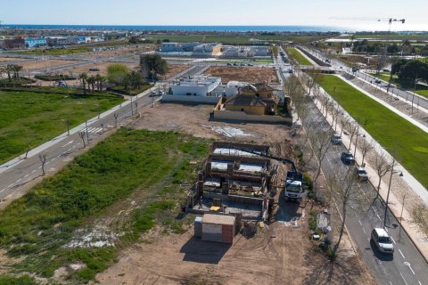 Villa for sale in Pilar de la Horadada, Alicante, Spain 3 bedrooms, 124 sq.m. No. 161722 - photo 3