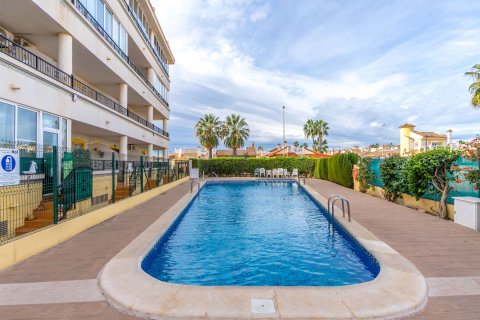 Huoneisto myytävänä Playa Flamenca II, Alicante, Espanja, 3 makuuhuonetta, 97 m2 No. 152120 - kuva 12