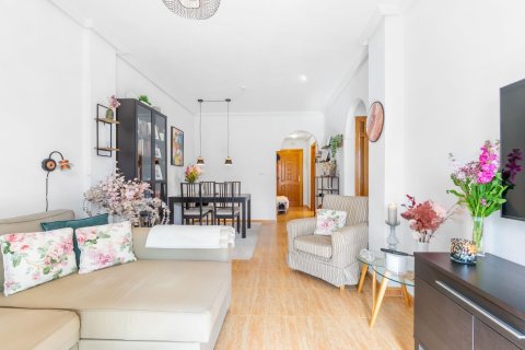 Huoneisto myytävänä Playa Flamenca II, Alicante, Espanja, 3 makuuhuonetta, 97 m2 No. 152120 - kuva 15