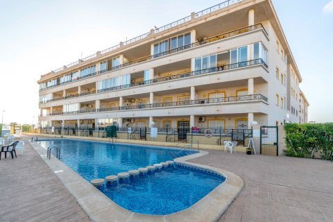 Huoneisto myytävänä Playa Flamenca II, Alicante, Espanja, 3 makuuhuonetta, 97 m2 No. 152120 - kuva 3
